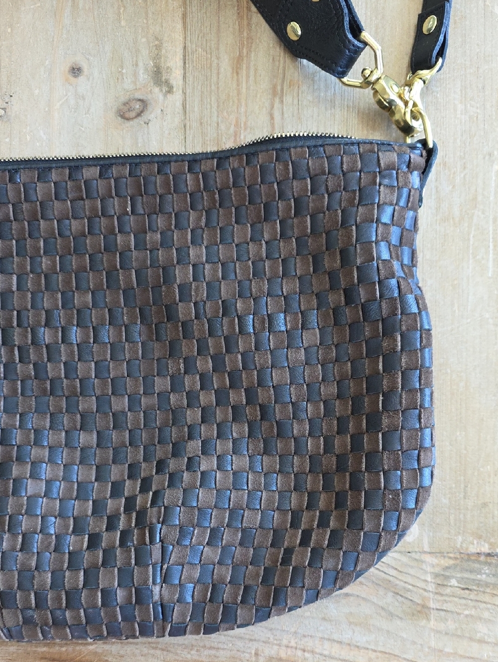 Clare V Moyen Messenger Bag - Picture 7 of 16